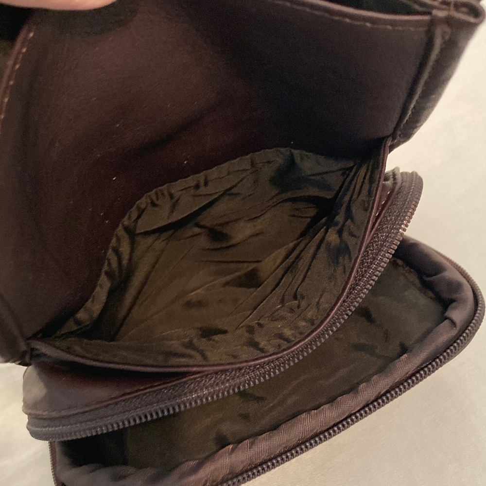 Romag Crossbody Brown buttery Leather Bag - Picture 8 of 17